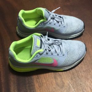 Nike soon tennis shoes